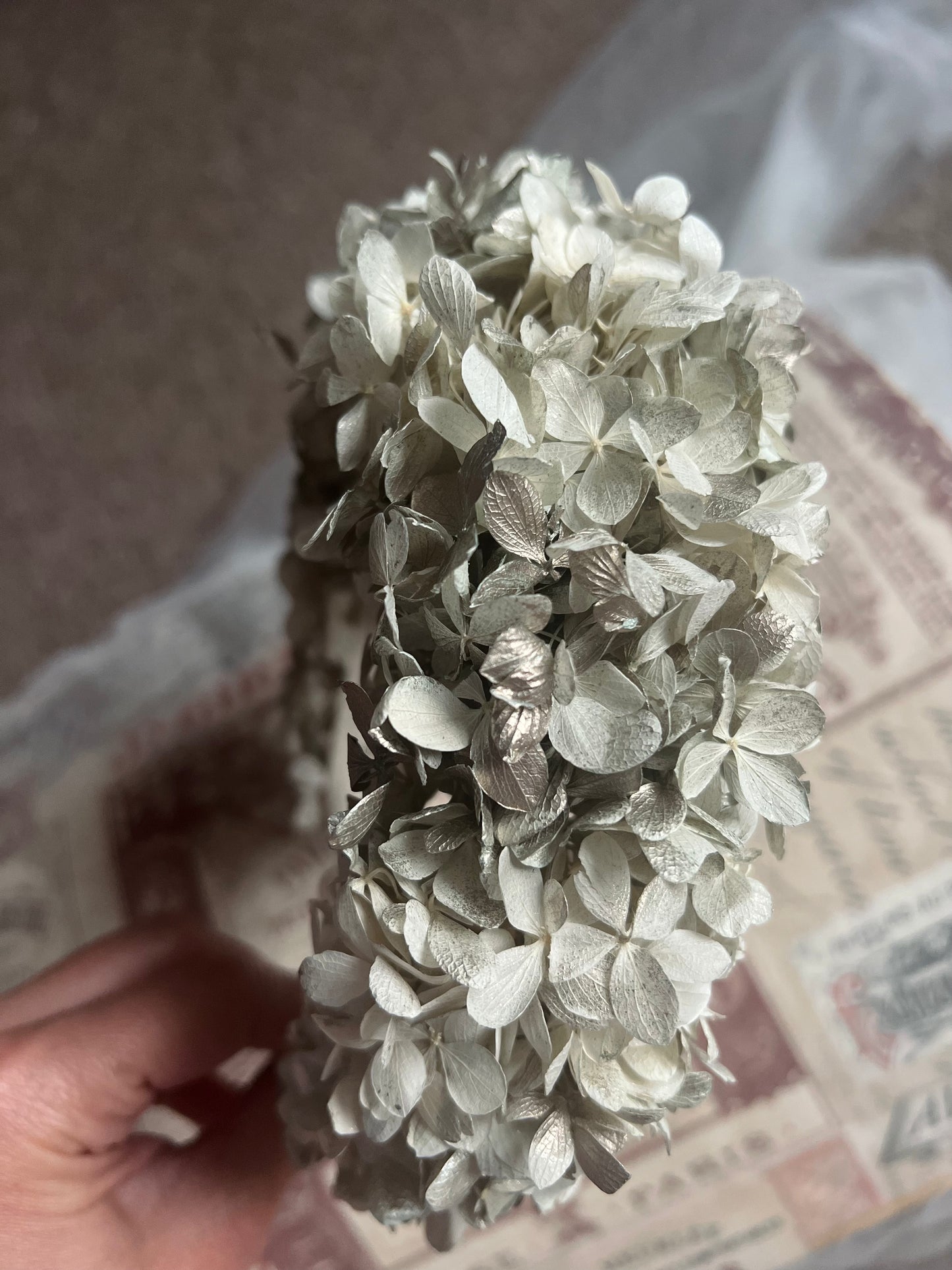 Winter Wonderland Inspired Wedding Crown, Frosty White and Silver Flower Crown for Brides, Hydrangea Tiara, Statement Headband for Wedding