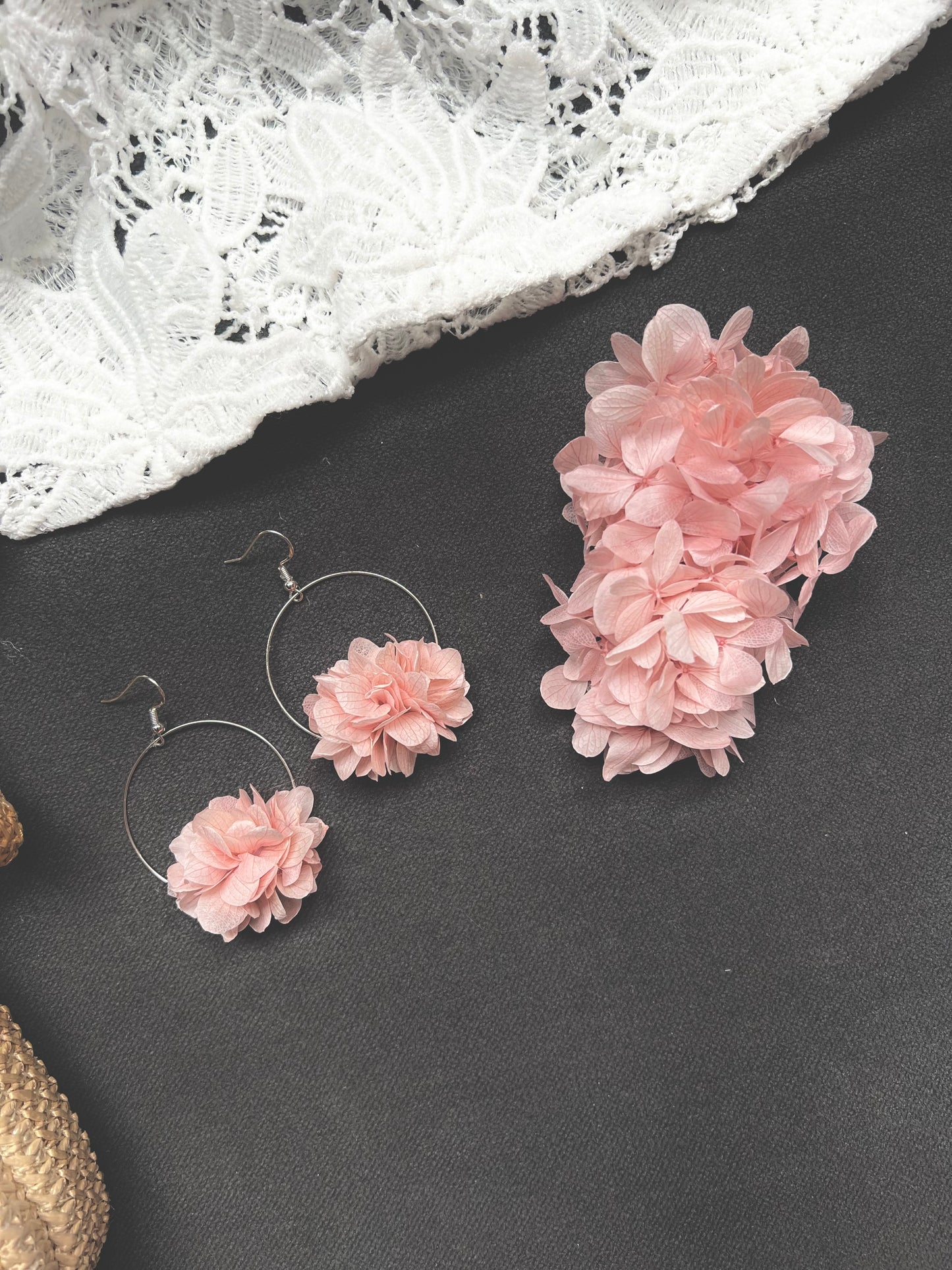Blush Pink Floral Earrings, Dusky Pink Dried Flower Hoop Earrings, Halo Hydrangea Bridal Earrings