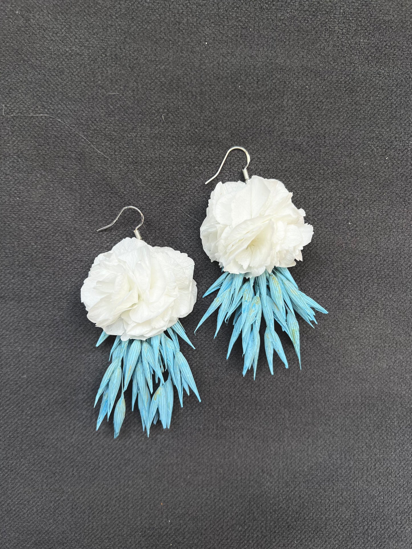 Blue and White Floral Earrings, Dried Flower Bridal Earrings, Summer Wedding, White Hydrangea Flower Earrings, Handmade Beach Jewellery