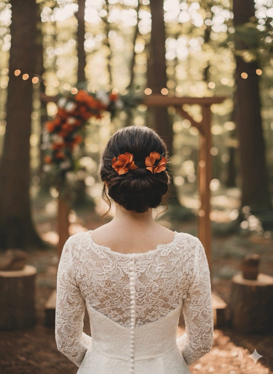 Terracotta Orange Floral Hair Pins, Autumnal Dried Flower Hair Pins, Orange and Green Wedding Hair Pin Set