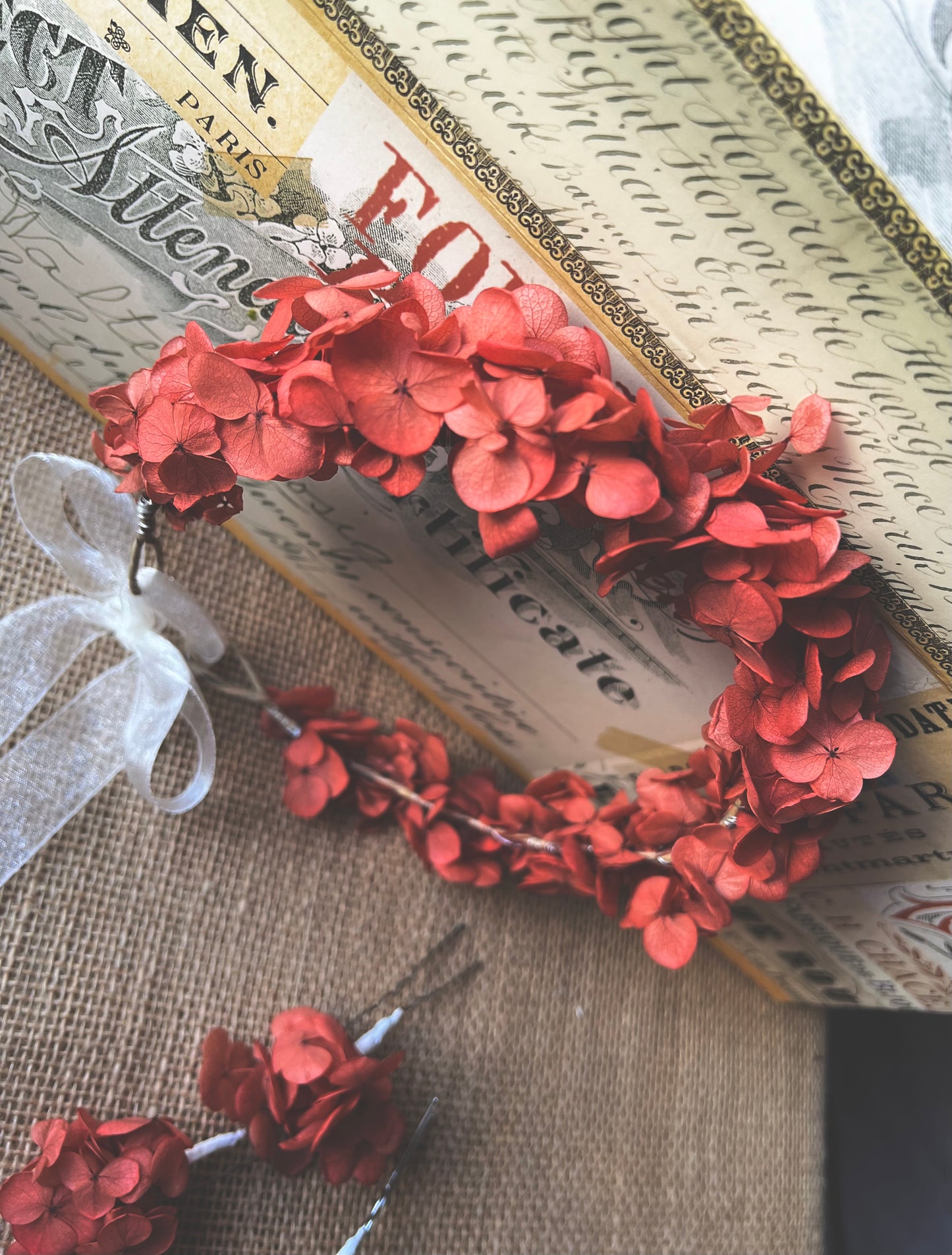Autumnal Coral Red Orange Flower Crown, Wedding Hair Wreath Flower Girl Headpiece, Coral Red Everlasting Floral Hair Piece, Hydrangea Tiara