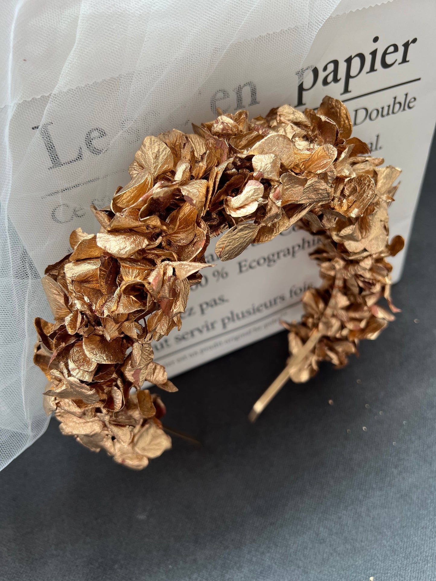 Gold Floral Bridal Headpiece, Gold Wedding Tiara, Gold Hydrangea Flower Crown, Bridal Hair Tiara in Gold, Modern Bridal Headdress