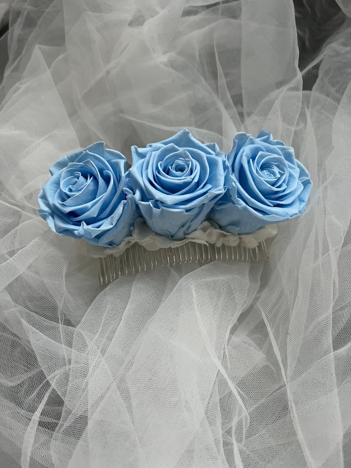 Light Blue Rose Hair Piece, Blue and White Wedding Floral Hair Comb, Dusky Blue Bridal Hair Accessories, Large Statement Rose Headpiece