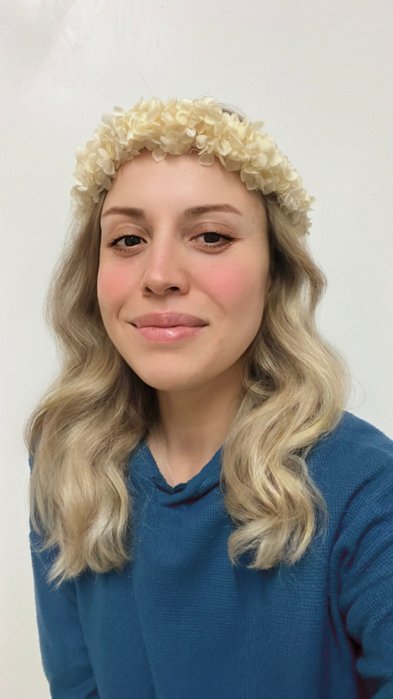 Boho Flower Crown in Cream Beige, Hydrangea Crown, Floral Headband for Bohemian Brides and Wedding