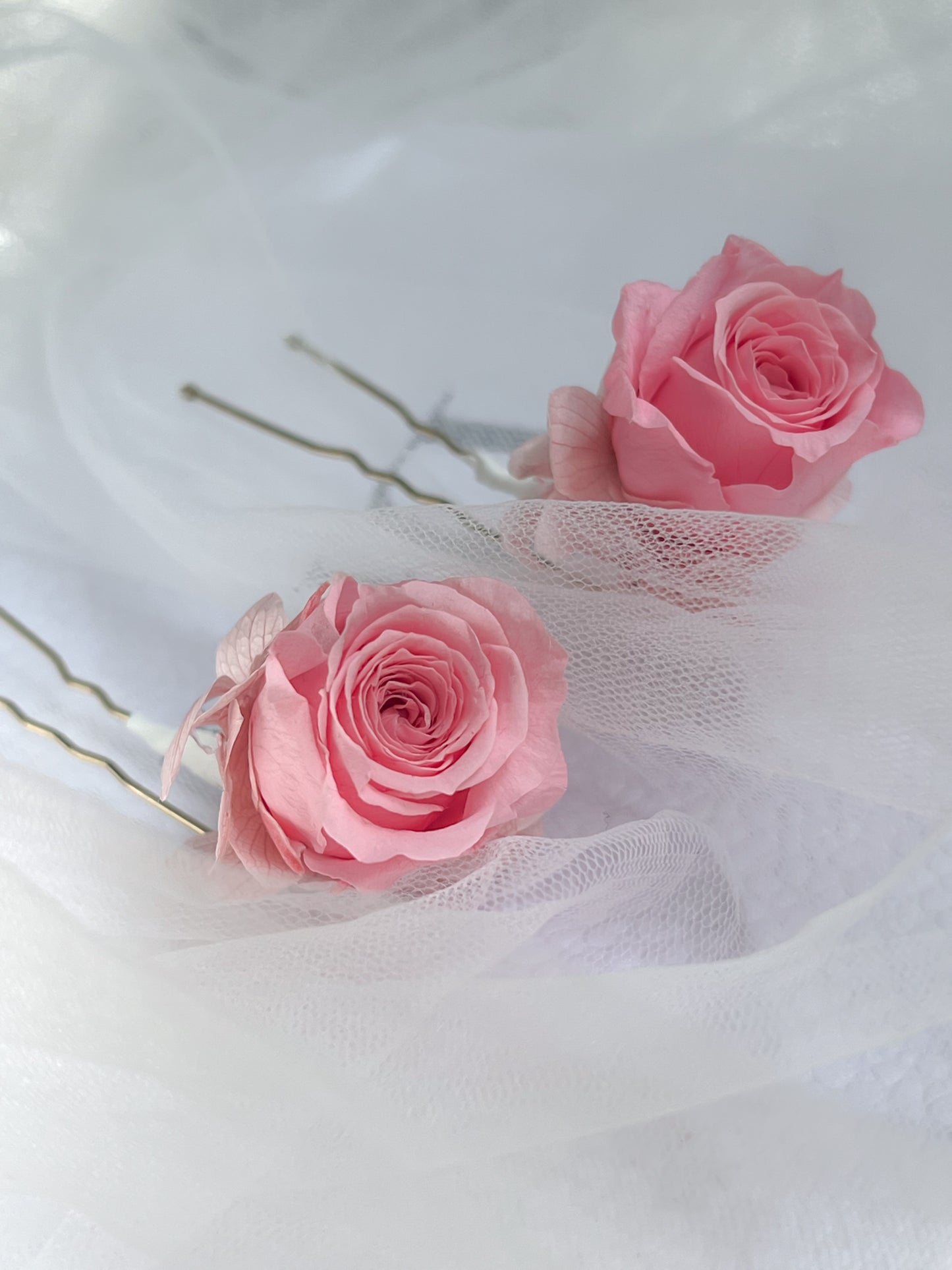 Bright Pink Floral Hair Pins, Mini Rose Hair Pin for Hair Bun, Dried Floral Hair Accessories, Pink Hydrangea Headpiece, Wedding Flower Hair Accessories