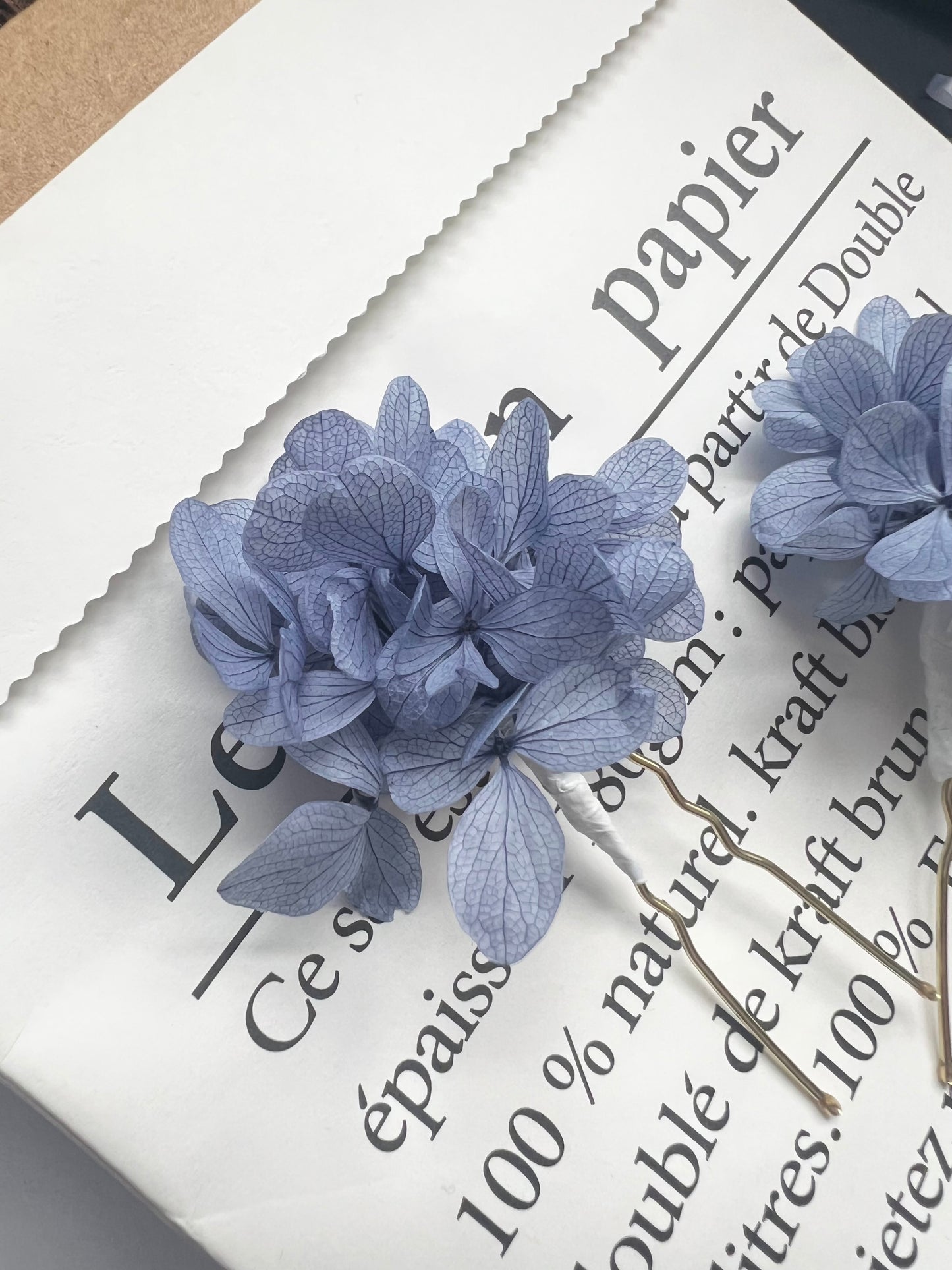 Dried Flower Hair Pins, Flower Girl Gypsophila Hair Pins Babys Breath Colorful Floral Hair Accessories Minimal Bridal Pins Floral Hair Piece