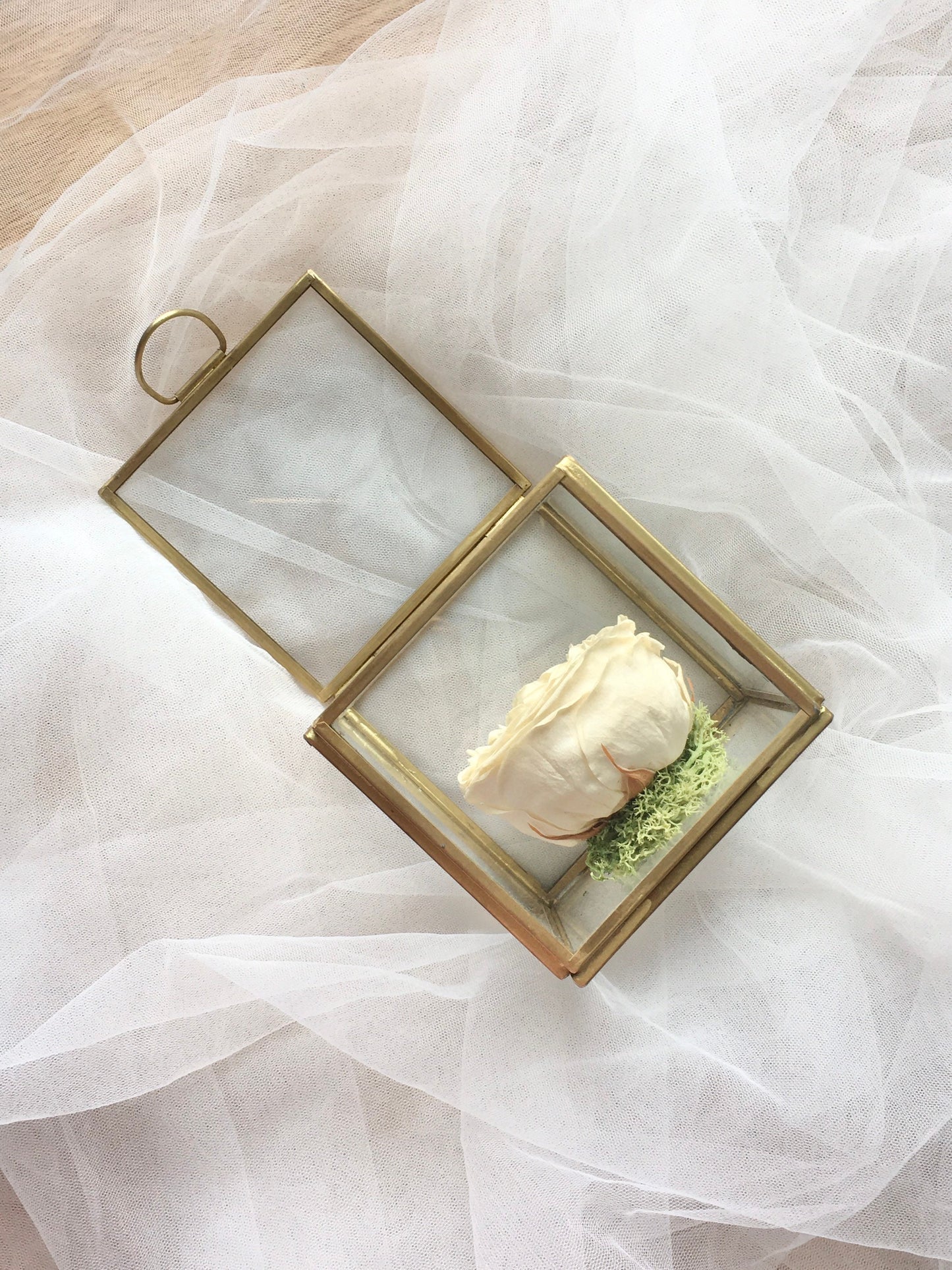 Preserved Real Rose Box, Mothers Day Eternal Flower in Glass Box, Dried Flower Arrangement, Bohemian House Decoration UK