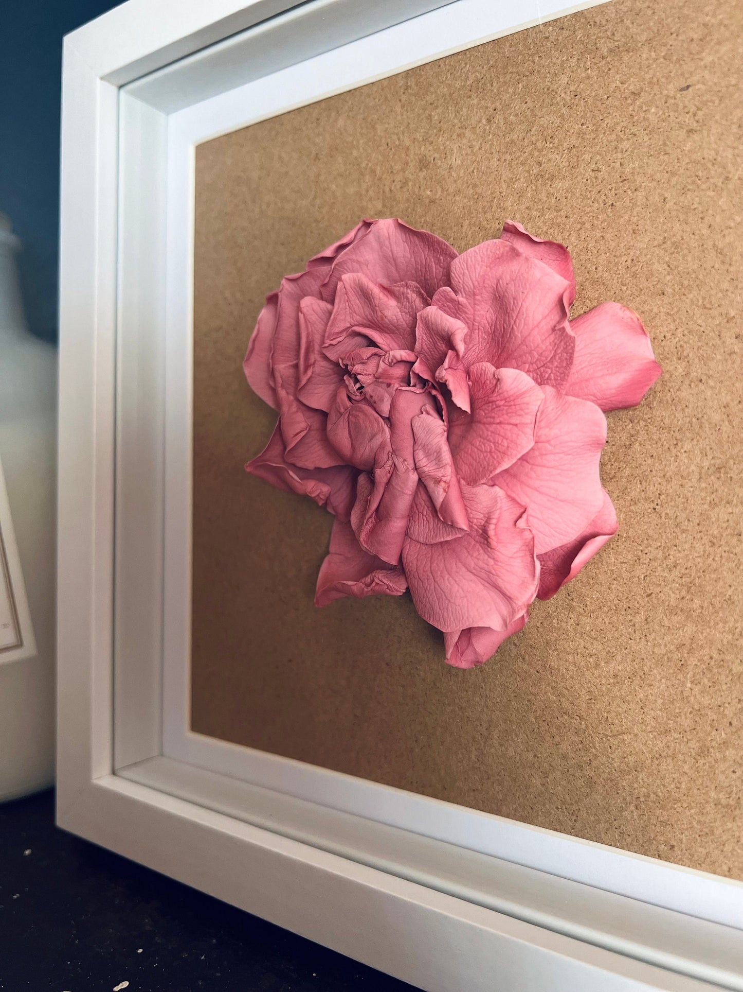New Home Gift, Pink Flower Wall Art, Floral Wall Decor Frame, White Pink Minimal House Decoration, Dried Flower Housewarming Christmas Gift