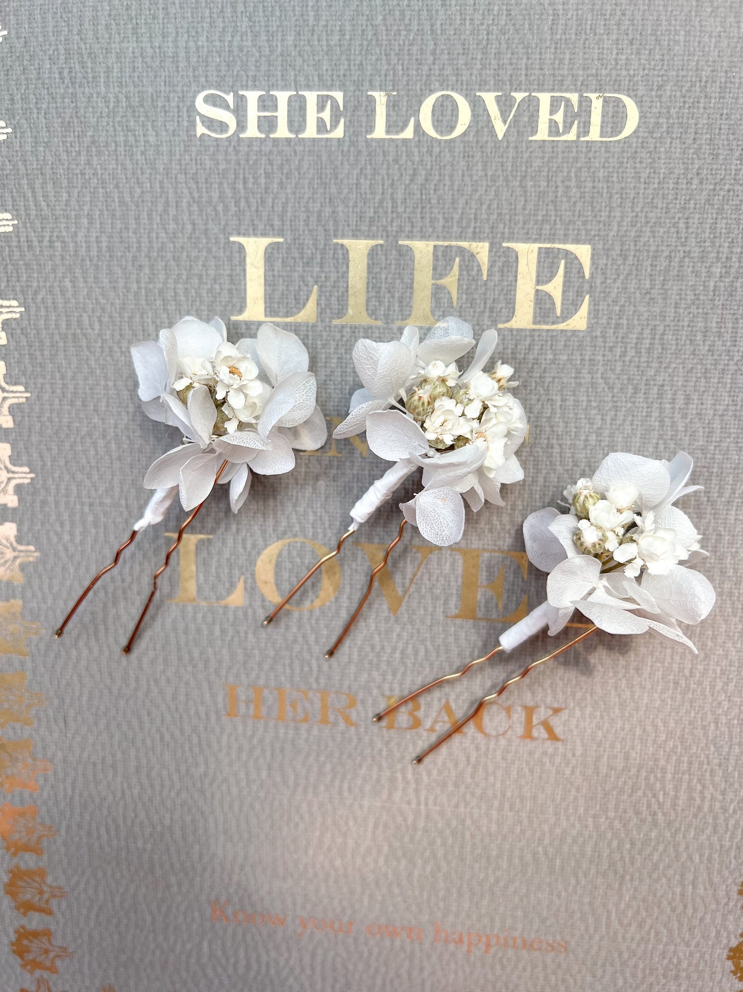 Daisy Hair Pins, Dried Flower Hair Pins, White Dried Daisy Headpiece, Floral Hair Accessories for Brides, Wedding Hair Pin Set