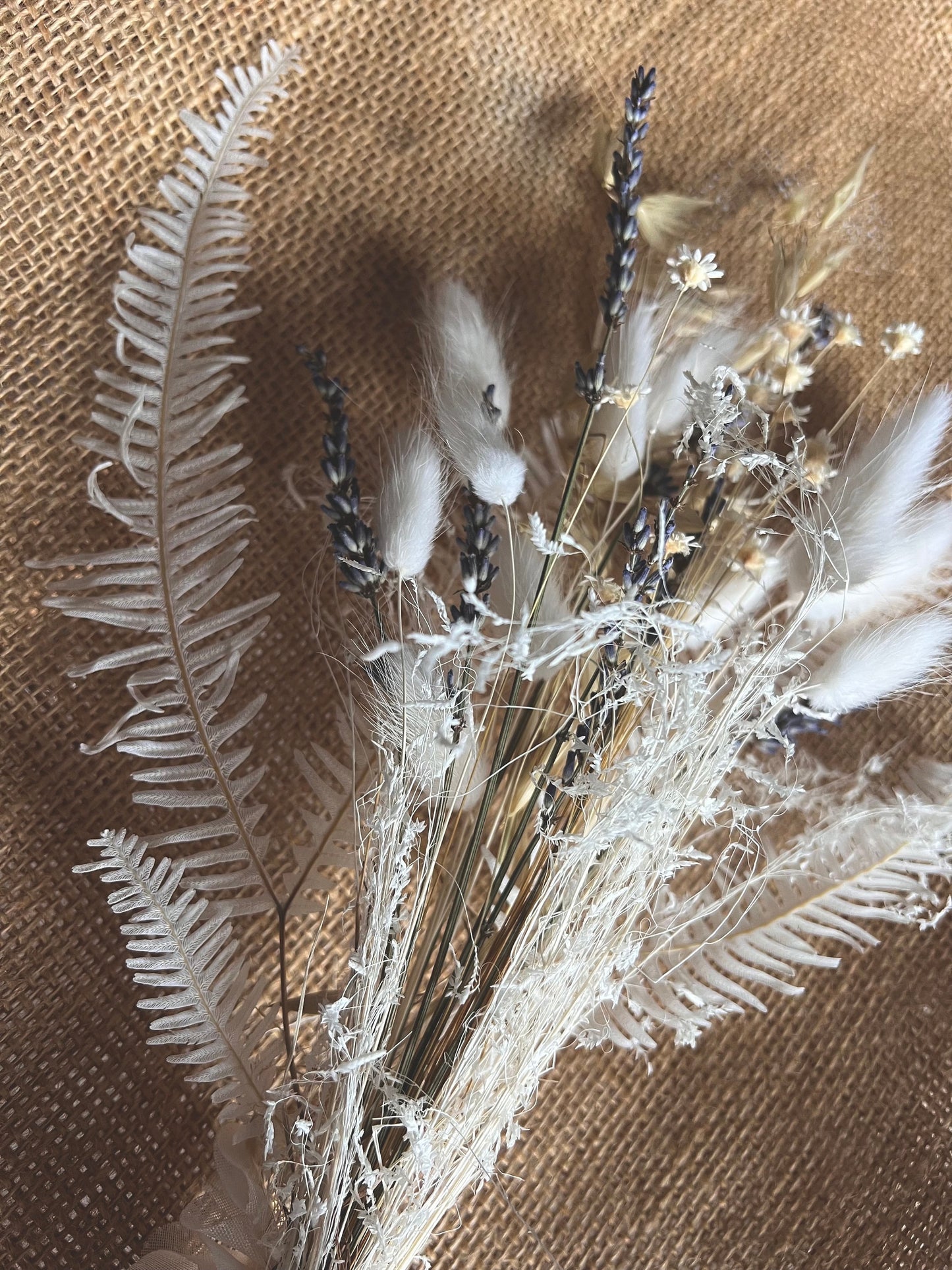Bohemian Dried Flower Arrangement, Boho Style Minimal Floral Arrangement, Wild Look Dried Flower Bouquet in Ivory and Earthy Colours