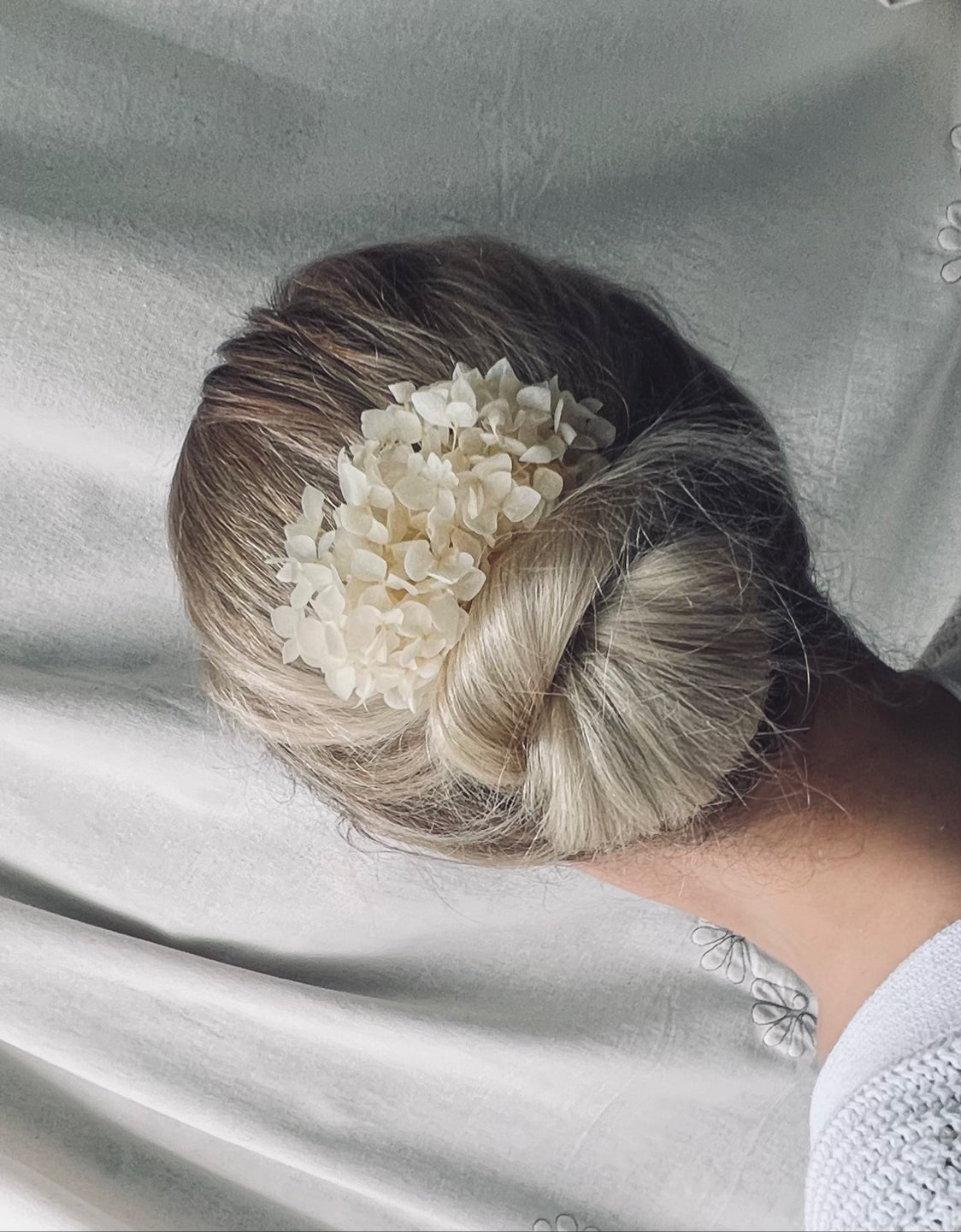 Boho Ivory Floral Hair Comb