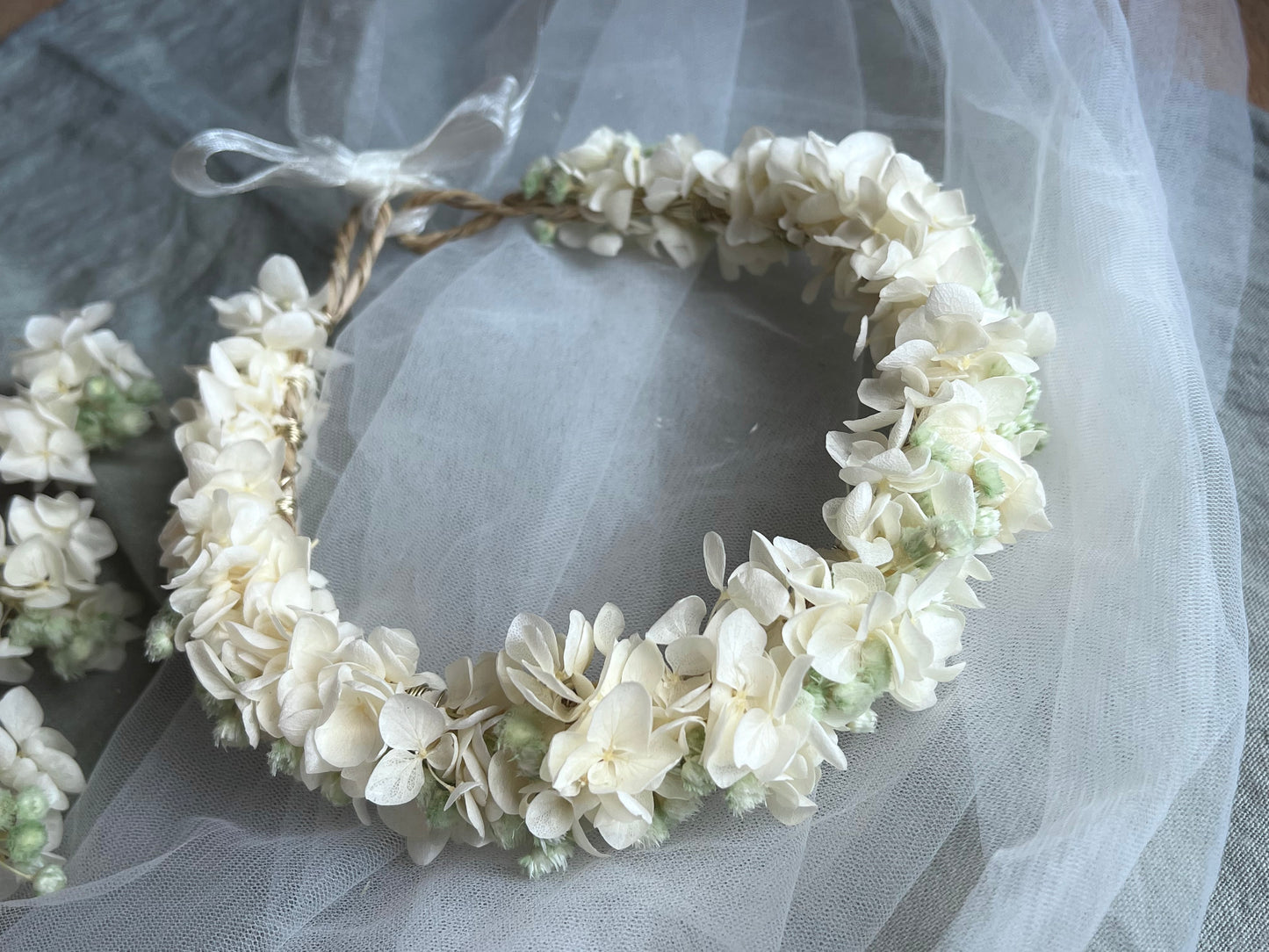 Ivory and Sage Green Everlasting Flower Crown, Cream Pastel Floral Bridal Hair Wreath, Pale Green Wedding Hair Accessories