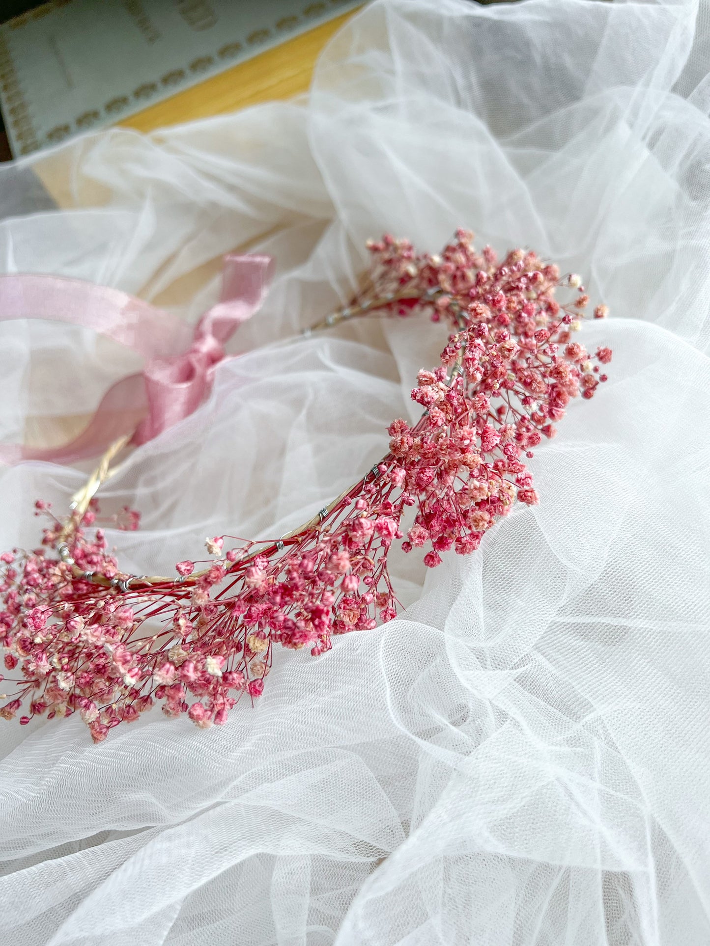 Pink Babys Breath Flower Crown, Preserved Real Gypsophila Flower Girl Hair Accessories, Romantic Wedding Floral Hair Piece UK