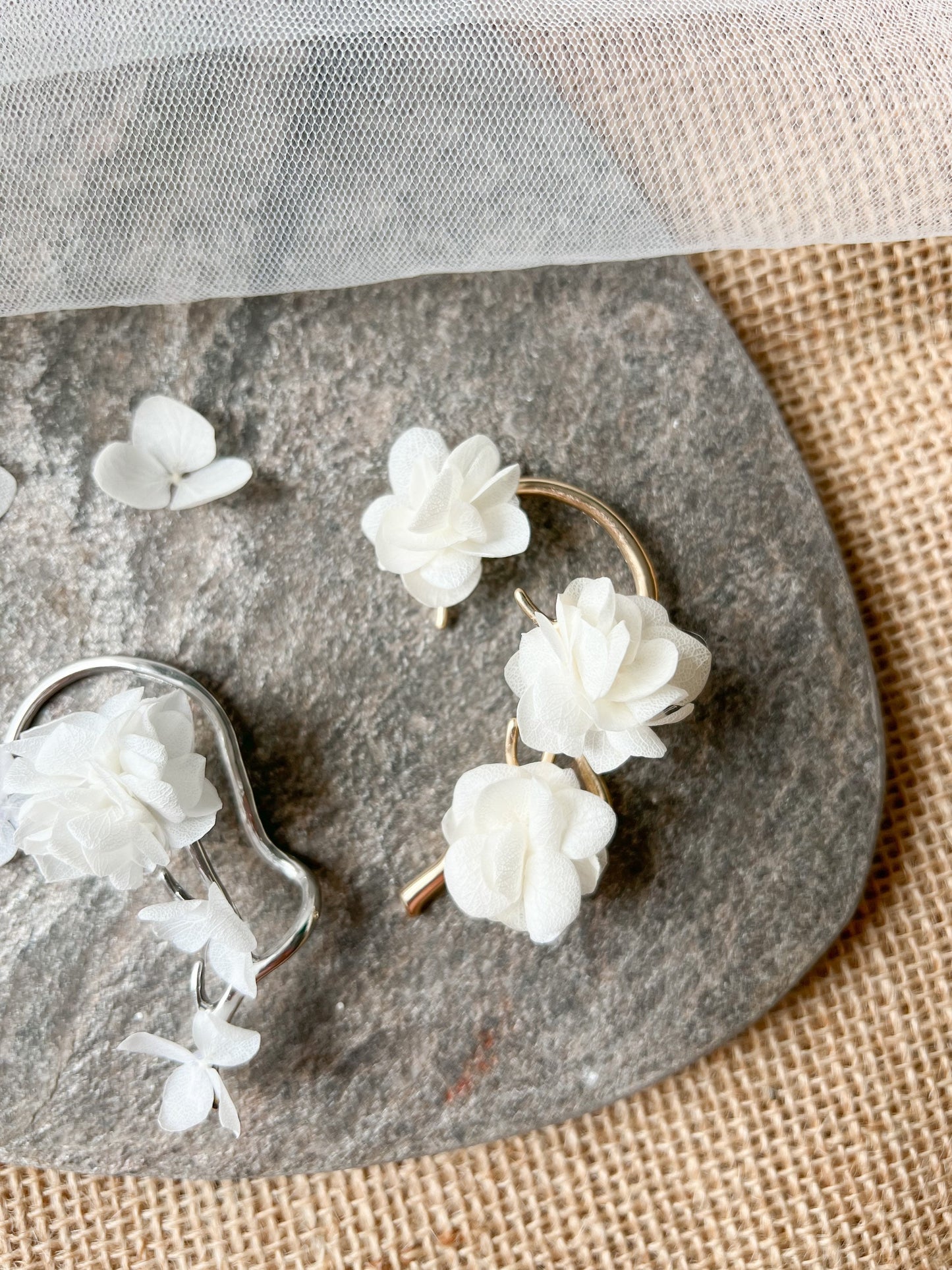 Boho Bridal Flower Ear Wrap White, Bridesmaids Floral Earrings Ivory Gold Silver Wedding Floral Ear Climber Cuff, Handmade Accessories Bride
