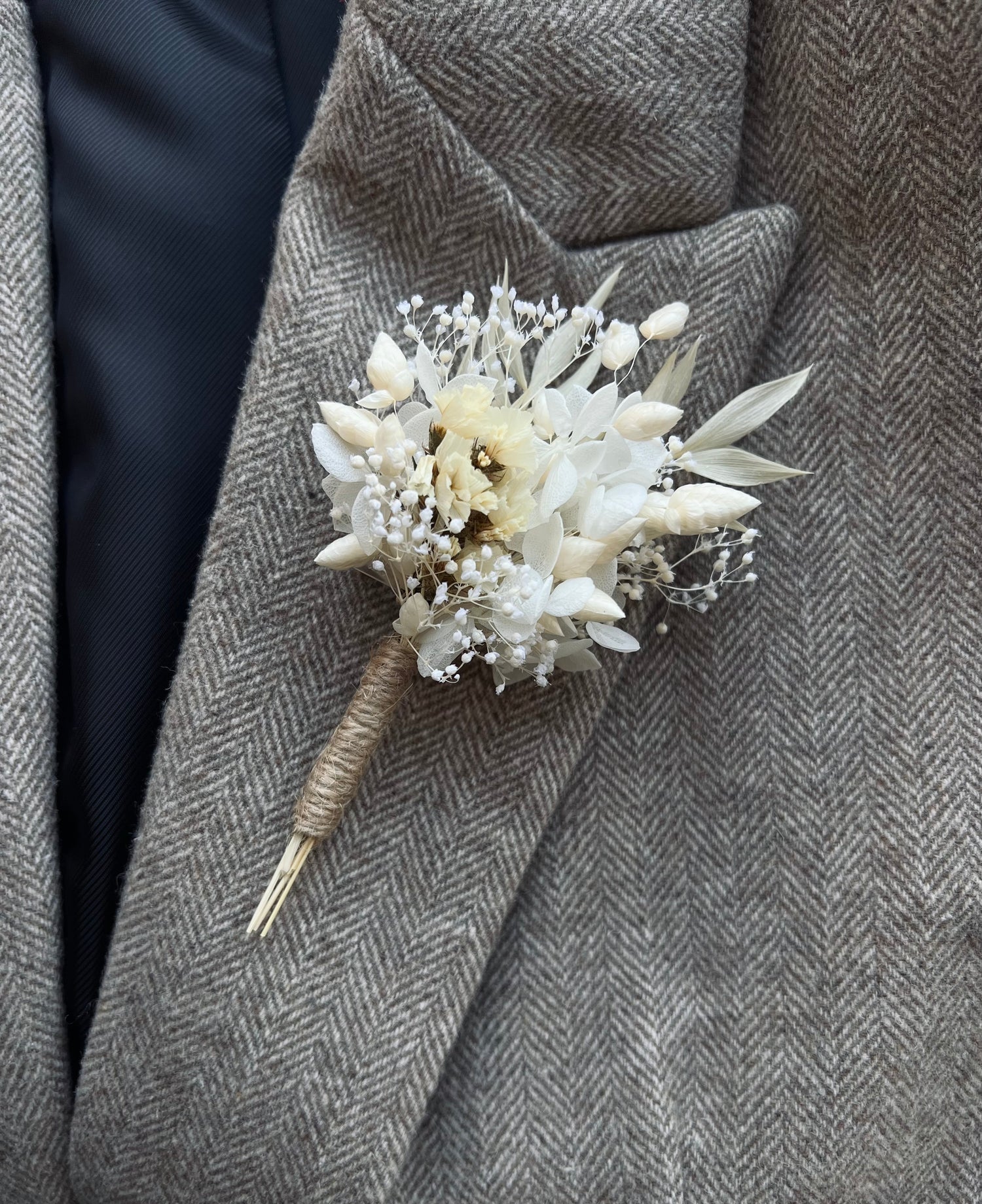 Boutonniere/ Corsage Flowers