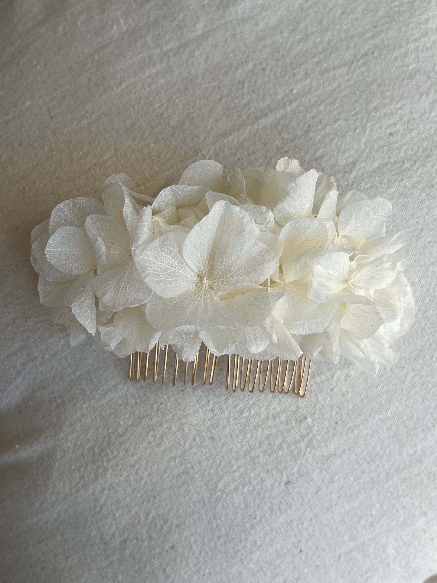 Boho Bridal Off White Ivory Dried Real Flower Hair Piece, Summer Wedding Romantic Bride Dry Flower Hair Comb, Floral Headpiece