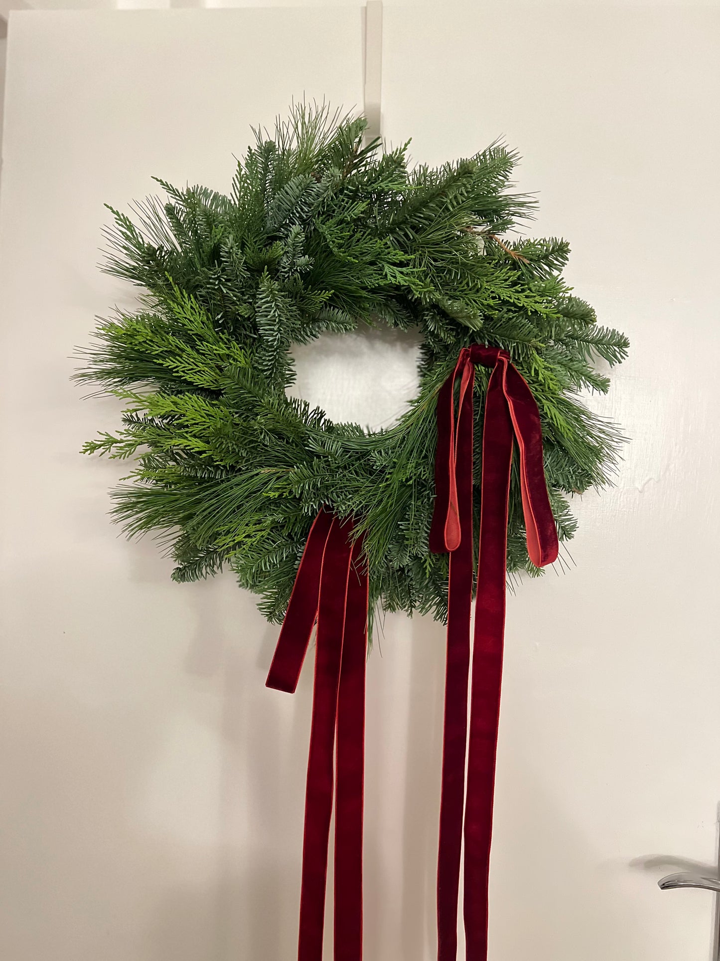 Fresh Modern Christmas Wreath with Velvet Burgundy Ribbons