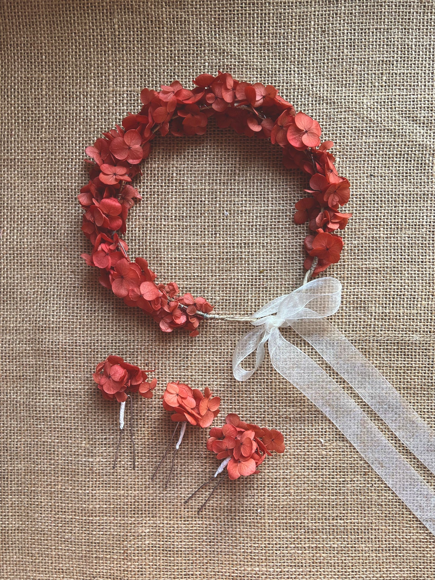Autumnal Coral Red Orange Flower Crown, Wedding Hair Wreath Flower Girl Headpiece, Coral Red Everlasting Floral Hair Piece, Hydrangea Tiara