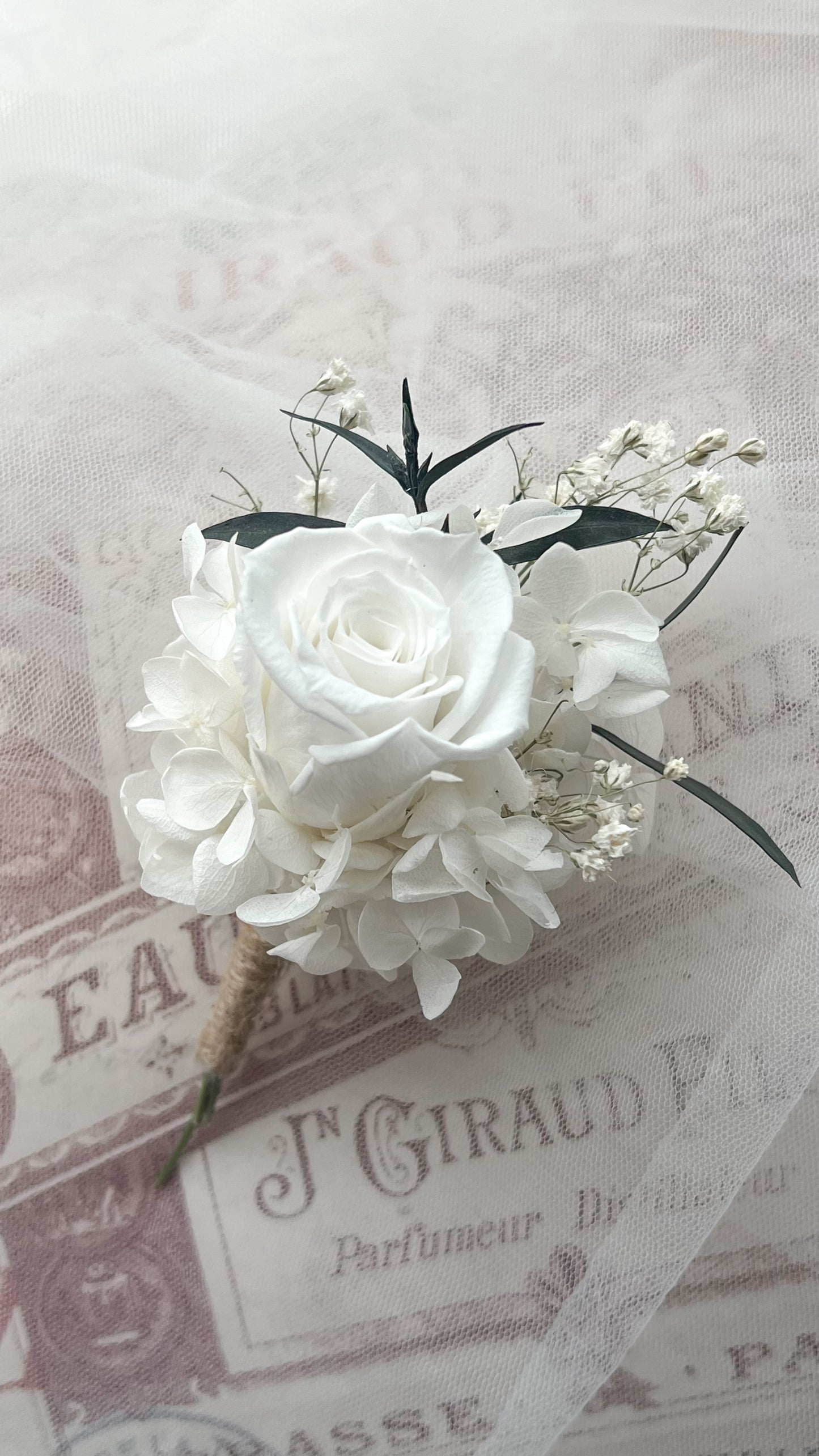 White Rose Boutonniere, Floral Corsage Buttonhole with Eucalyptus and Hydrangea, Grooms Buttonhole Wedding Accessories