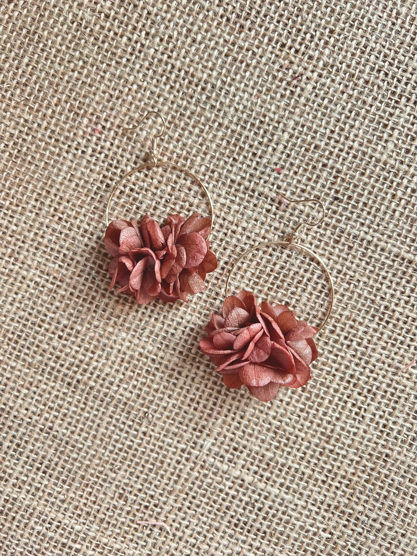 14K Gold Plated Autumnal Dusky Pink Wedding Jewelry, Boho Bridal Earrings, Minimal Earrings for Brides Hydrangea Flower Silver Hoop Earrings