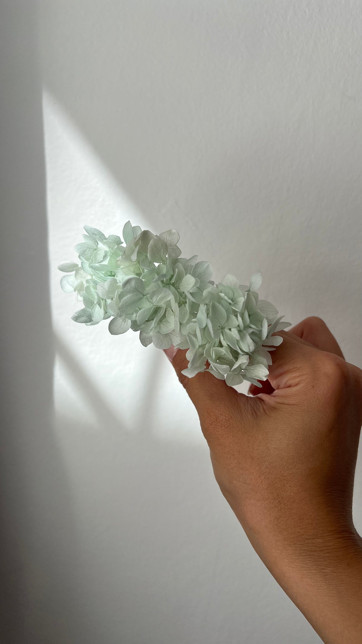 Aqua Blue Hydrangea Hair Pins for Wedding, Bridal Hair Accessories for Beach wedding, Set of 3