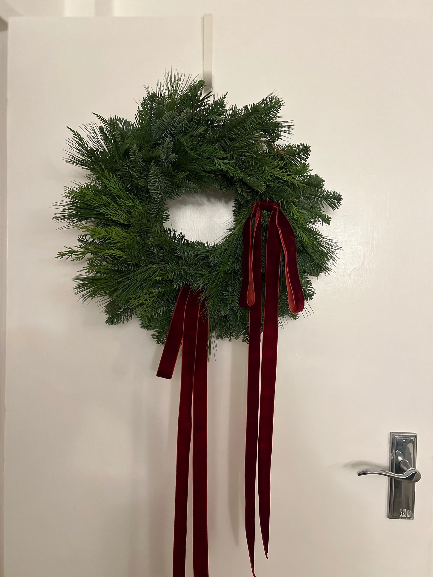 Fresh Modern Christmas Wreath with Velvet Burgundy Ribbons