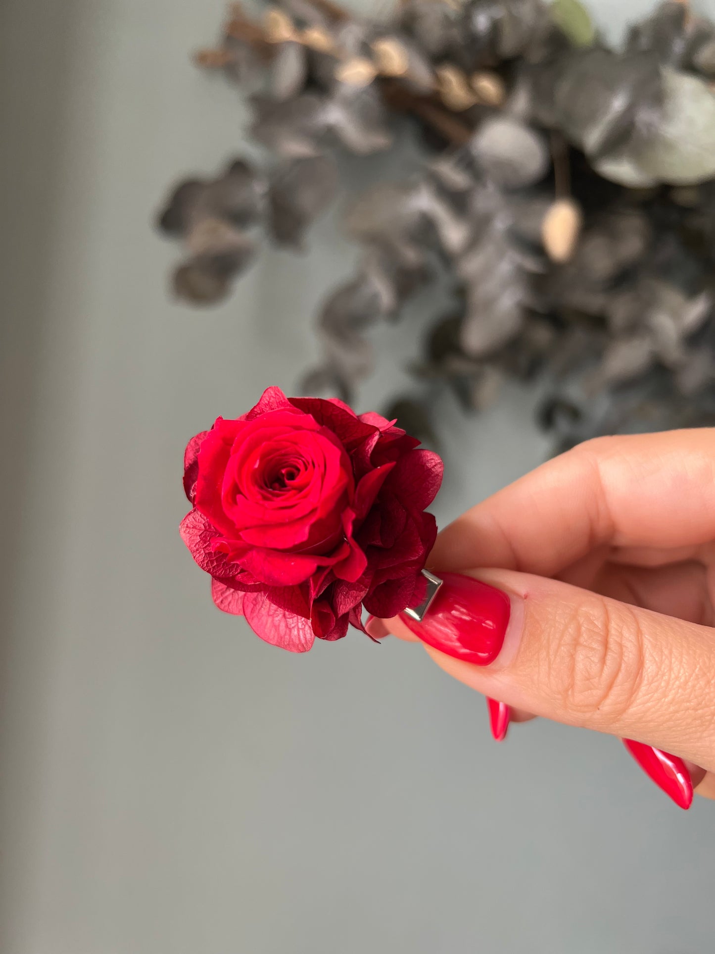 Red Rose Minimal Real Flower Hair Pins, Red Dried Flower Mini Hair Piece, Rose Wedding Hair Pin, Bridal Bridesmaids Flower Headpiece