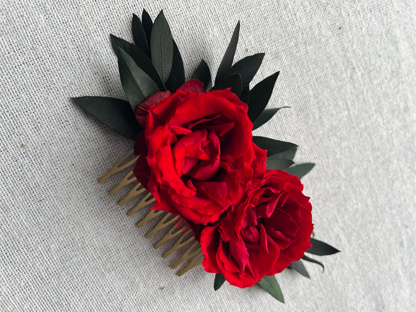 Classic Wedding Red Rose and Eucalyptus Hair Piece for Brides, Bridal Rose and Greenery Floral Hair Comb, French Red Rose Bridal Headpiece