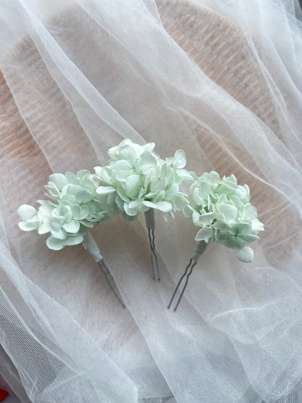 Aqua Blue Hydrangea Hair Pins for Wedding, Bridal Hair Accessories for Beach wedding, Set of 3