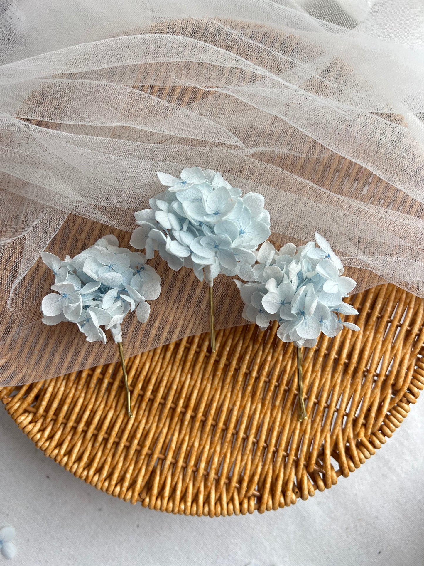 Light Blue Floral Hair Pins for Brides, Bridal Headpiece Something Blue Wedding Accessories
