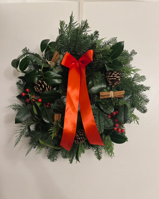 Fresh Christmas Wreath with Red Ribbon, Naturally Scented Long Lasting Greenery with Pinecones and Cinnamon Sticks, 45cm