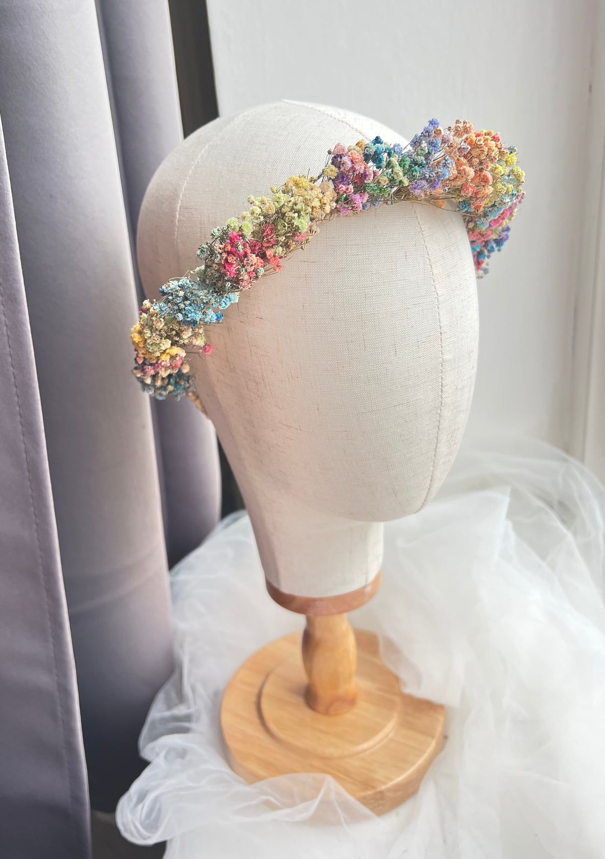 Floral Multicolor Headband Tiara Multicolor Preserved Flower Tiara for Brides or Guests | Vinda main image 3