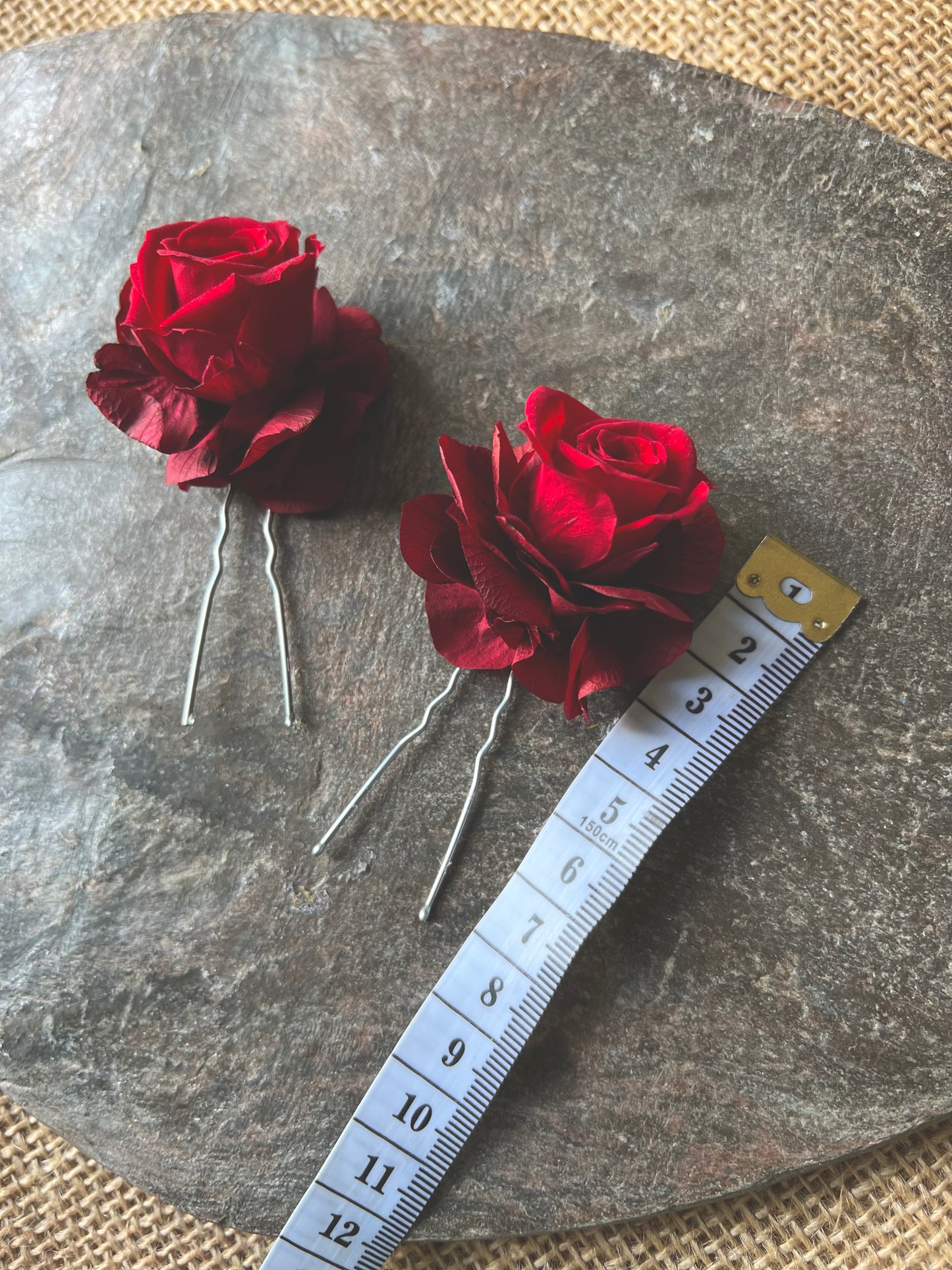 Red Rose Minimal Real Flower Hair Pins, Red Dried Flower Mini Hair Piece, Rose Wedding Hair Pin, Bridal Bridesmaids Flower Headpiece