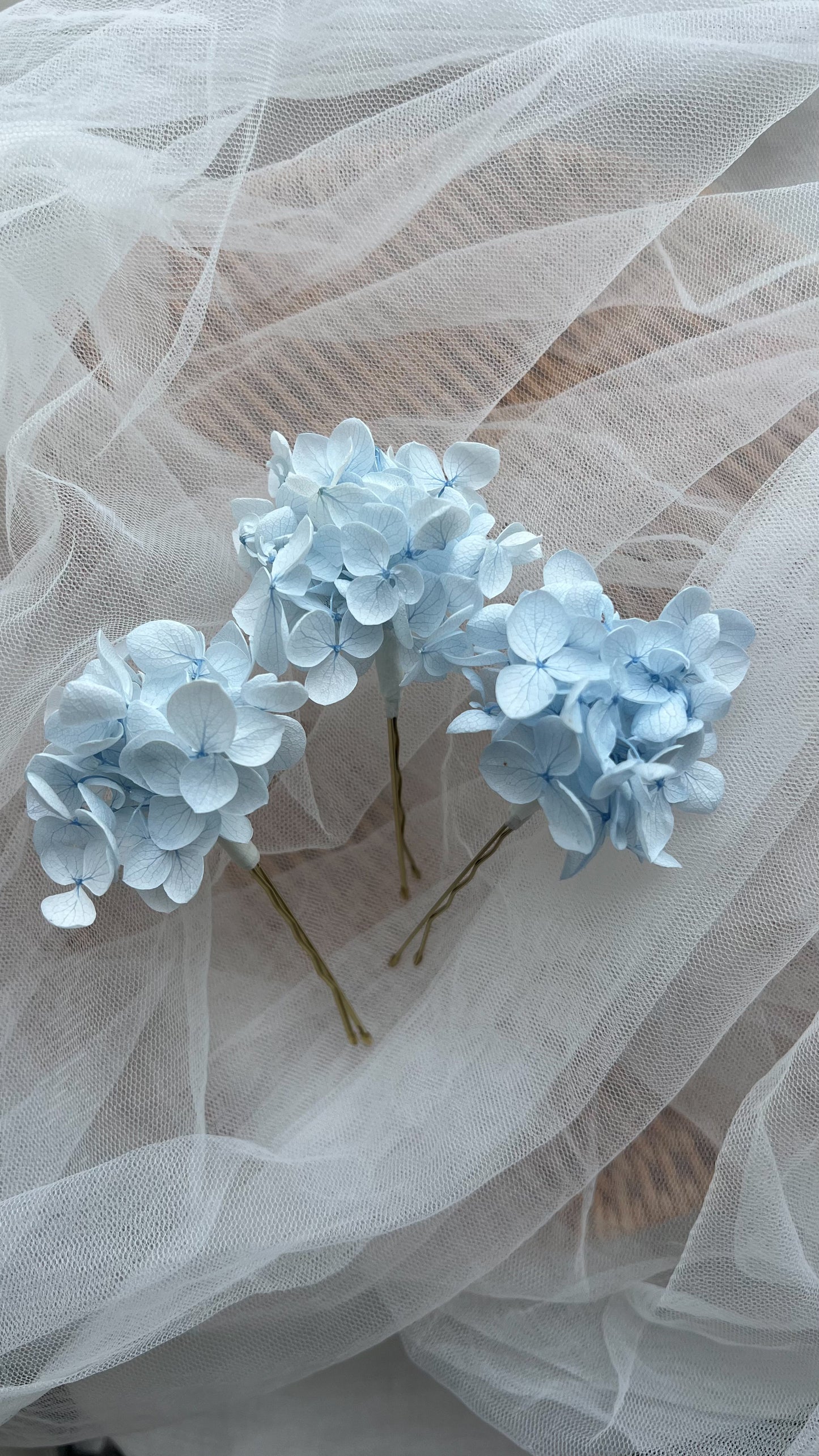 Light Blue Floral Hair Pins for Brides, Bridal Headpiece Something Blue Wedding Accessories