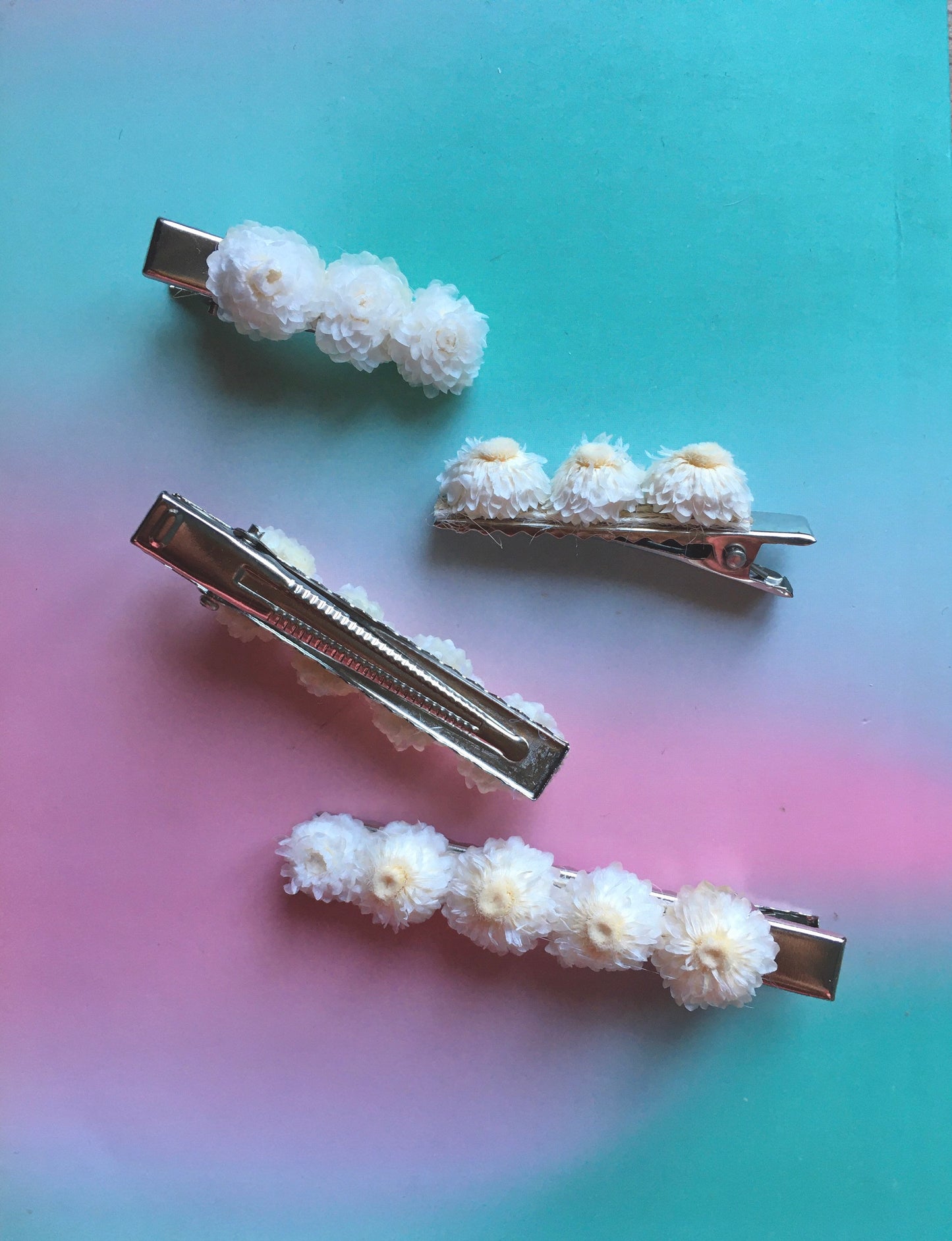 Dried Helichrysum Barrette, Eternal Flower Hair Clip, White Floral Hair Piece UK, Rustic Bohemian Headband, Minimal Flower Hair Clips Girls