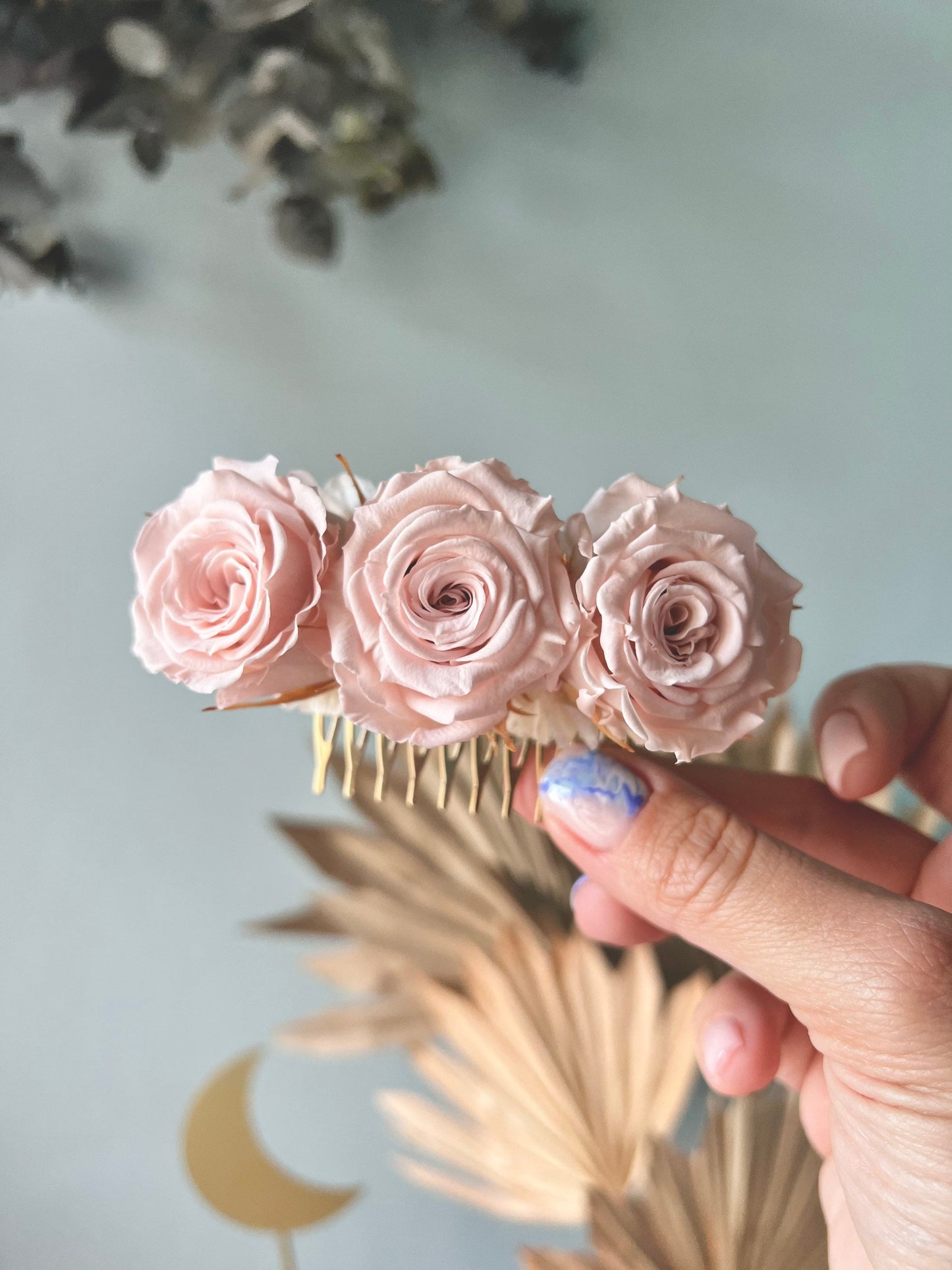 Bridal Blush Pink Rose Hair Comb, Boho Wedding Preserved Rose Hair Slides, Romantic Countryside Wedding Hair Accessories, Peach Coral Bride