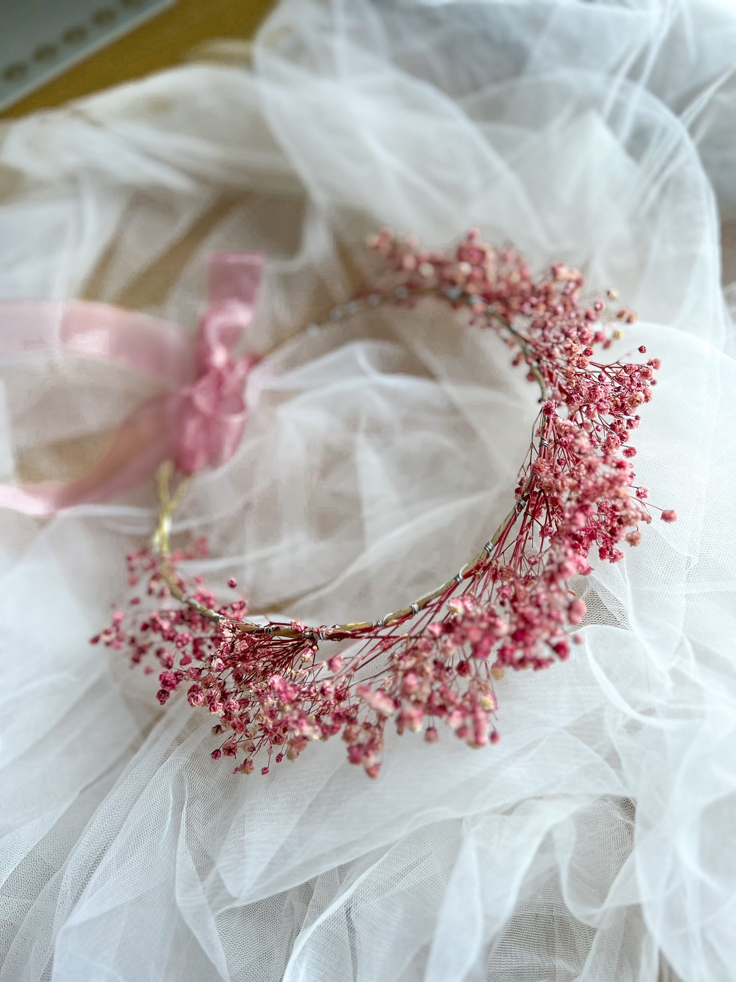 Pink Babys Breath Flower Crown, Preserved Real Gypsophila Flower Girl Hair Accessories, Romantic Wedding Floral Hair Piece UK