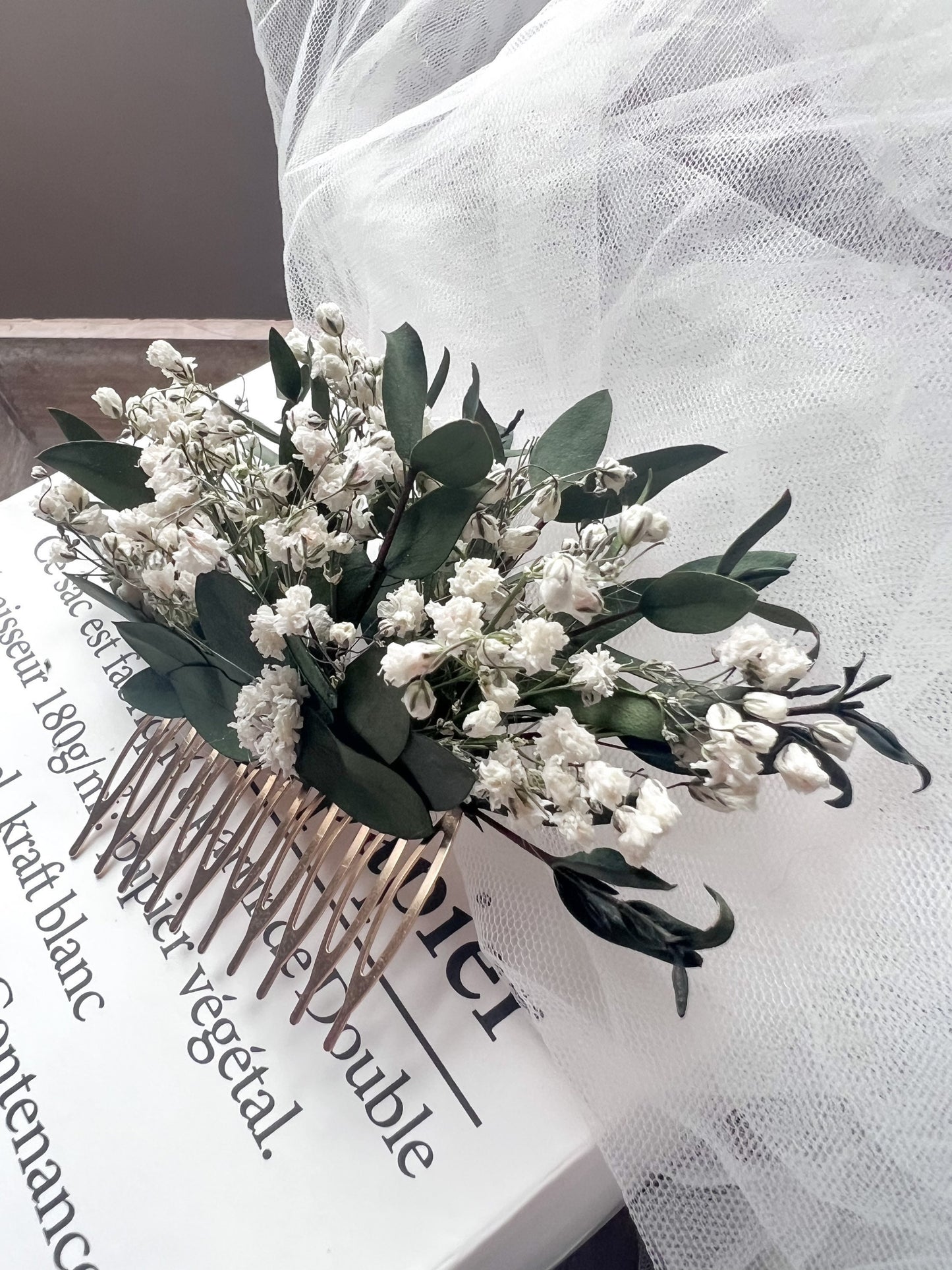 Gypsophila and Greenery Dried Flower Comb White for Brides, Wedding Babys Breath Floral Hair Slides, Bridal Hair Accessories with Eucalyptus